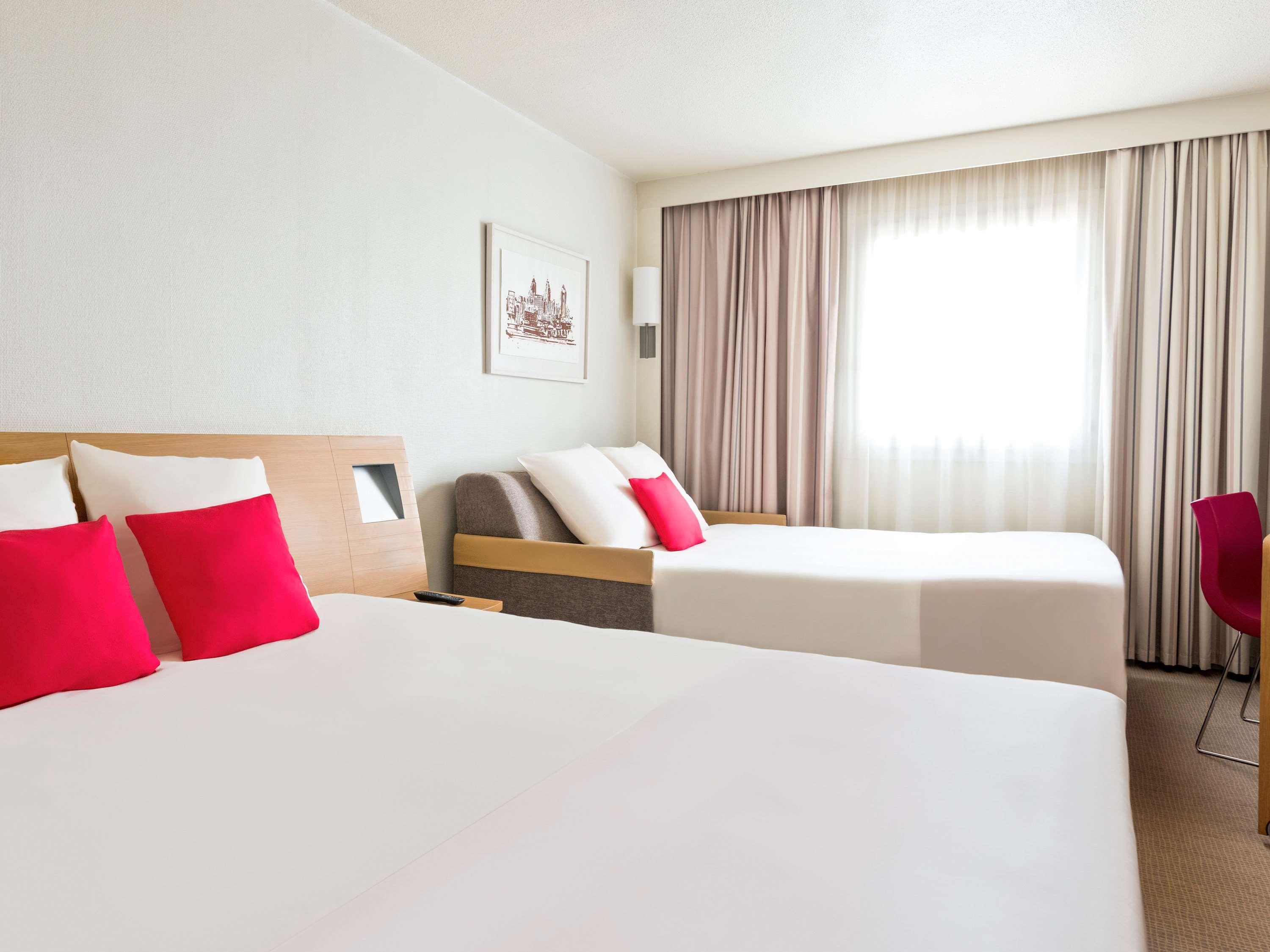 Novotel Atria Nimes Centre Bagian luar foto